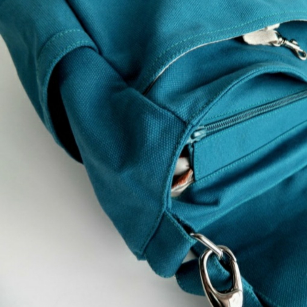 👜 NWOT HANDMADE BAG 👜 - Picture 2 of 6